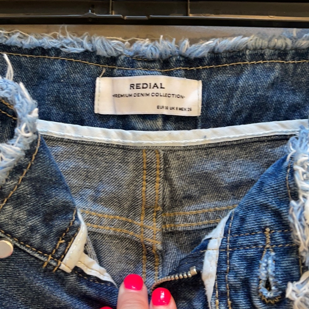 Redial Paperbag Waist Distressed Jeans - Picture 5 of 6